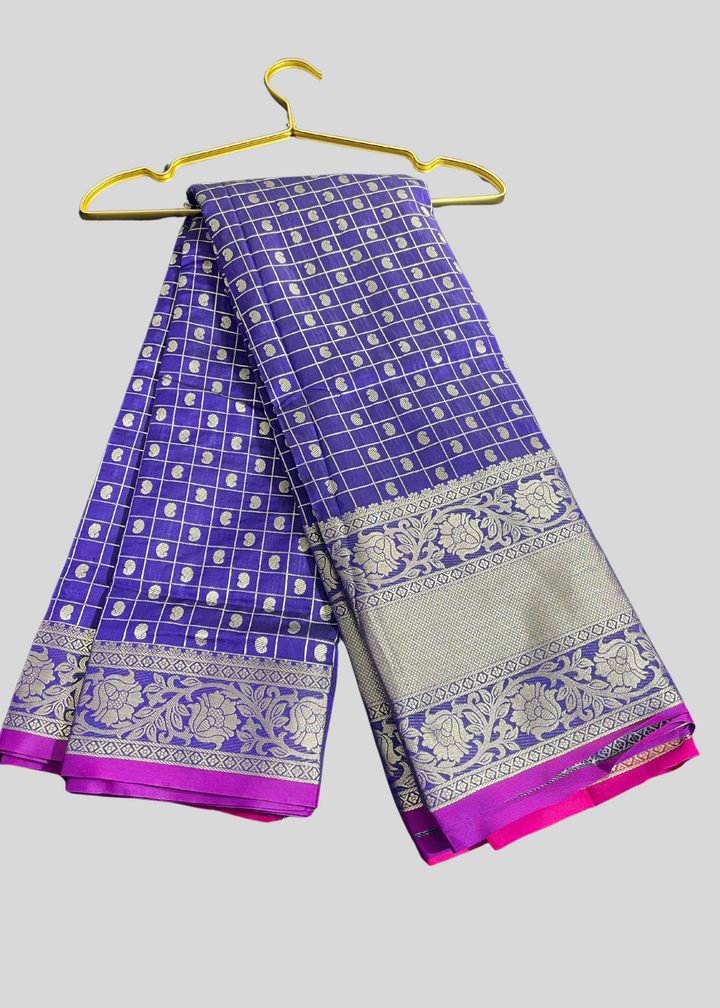 Purple banarasi silk saree with zari weaving work [SKU:S100491]