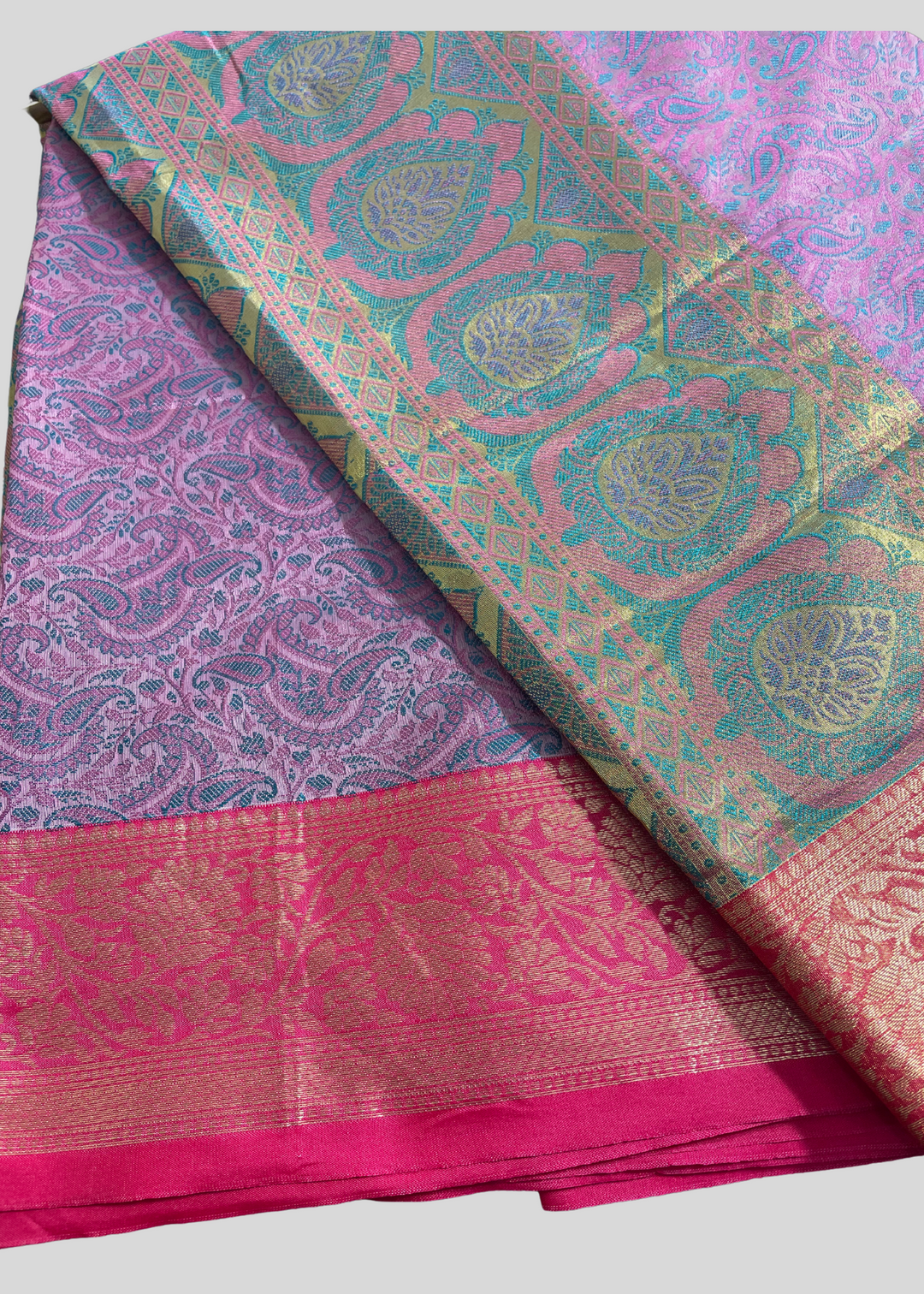 Lavender banarasi silk saree with zari weaving work [SKUS100622]