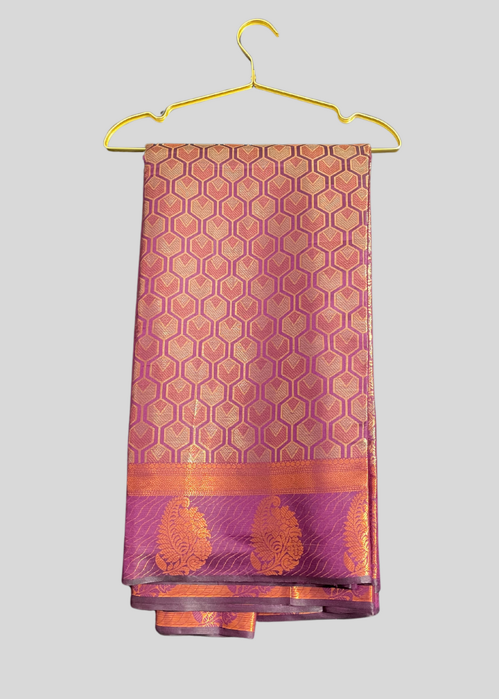 Magenta traditional kanchipuram silk saree with zari weaving work [SKU:S100181]
