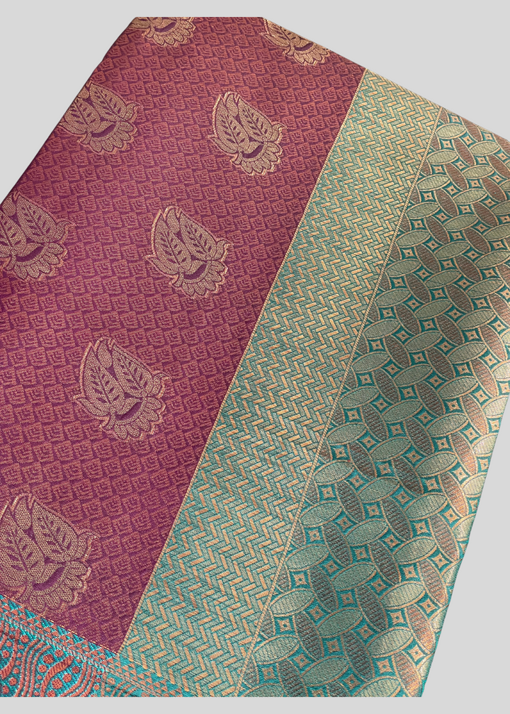 Magenta color kanchipuram silk saree with zari weaving work [SKU:S1001022]