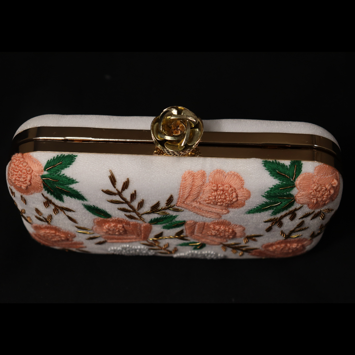 Peach Roses White Clutch [SKU:C101142]