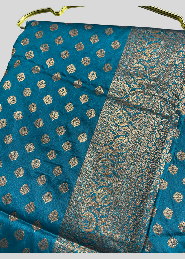 Firoji banarasi silk saree with zari weaving work [SKU:S102391]