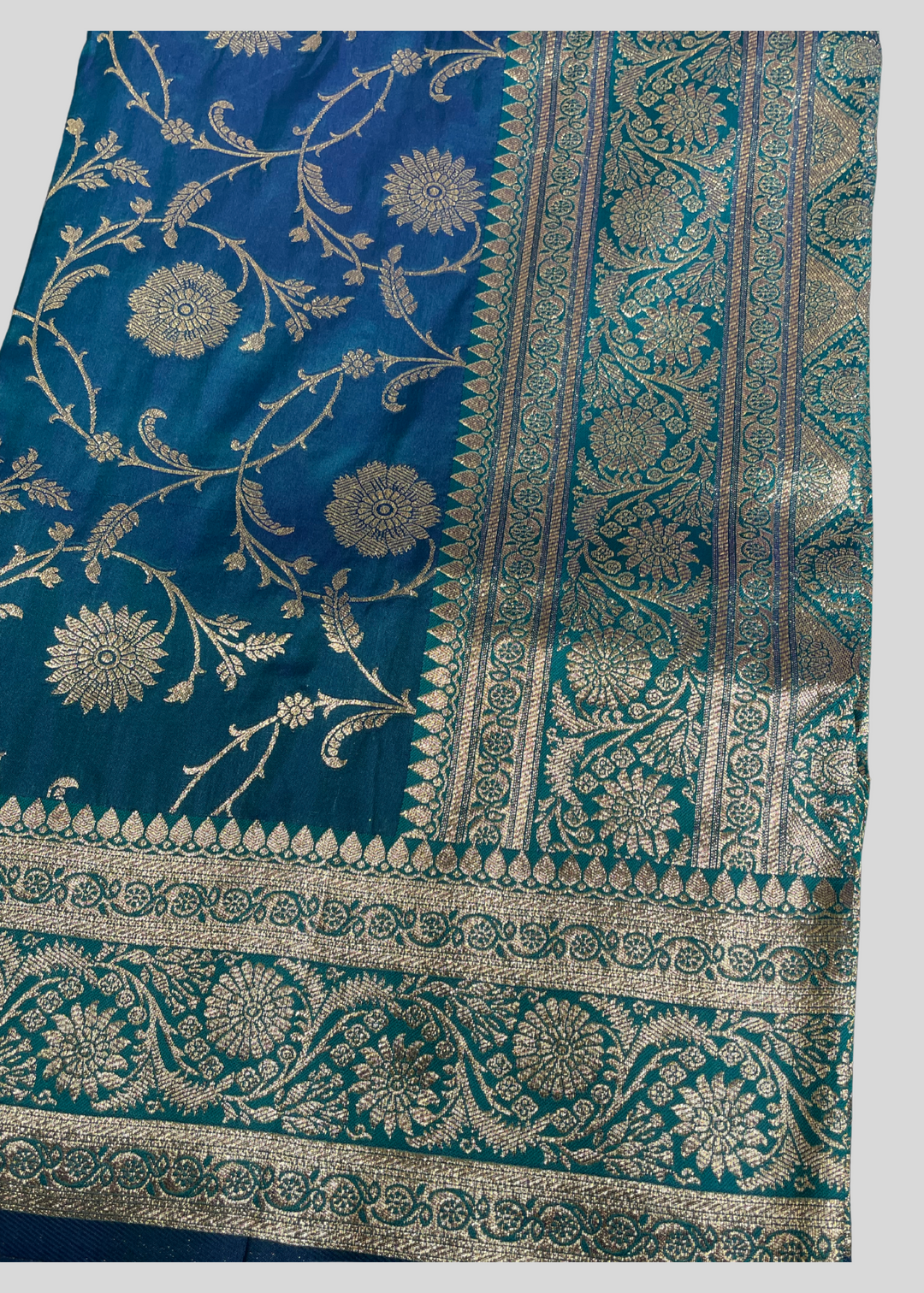 Firoji banarasi silk saree with zari weaving work [SKU:S101432]