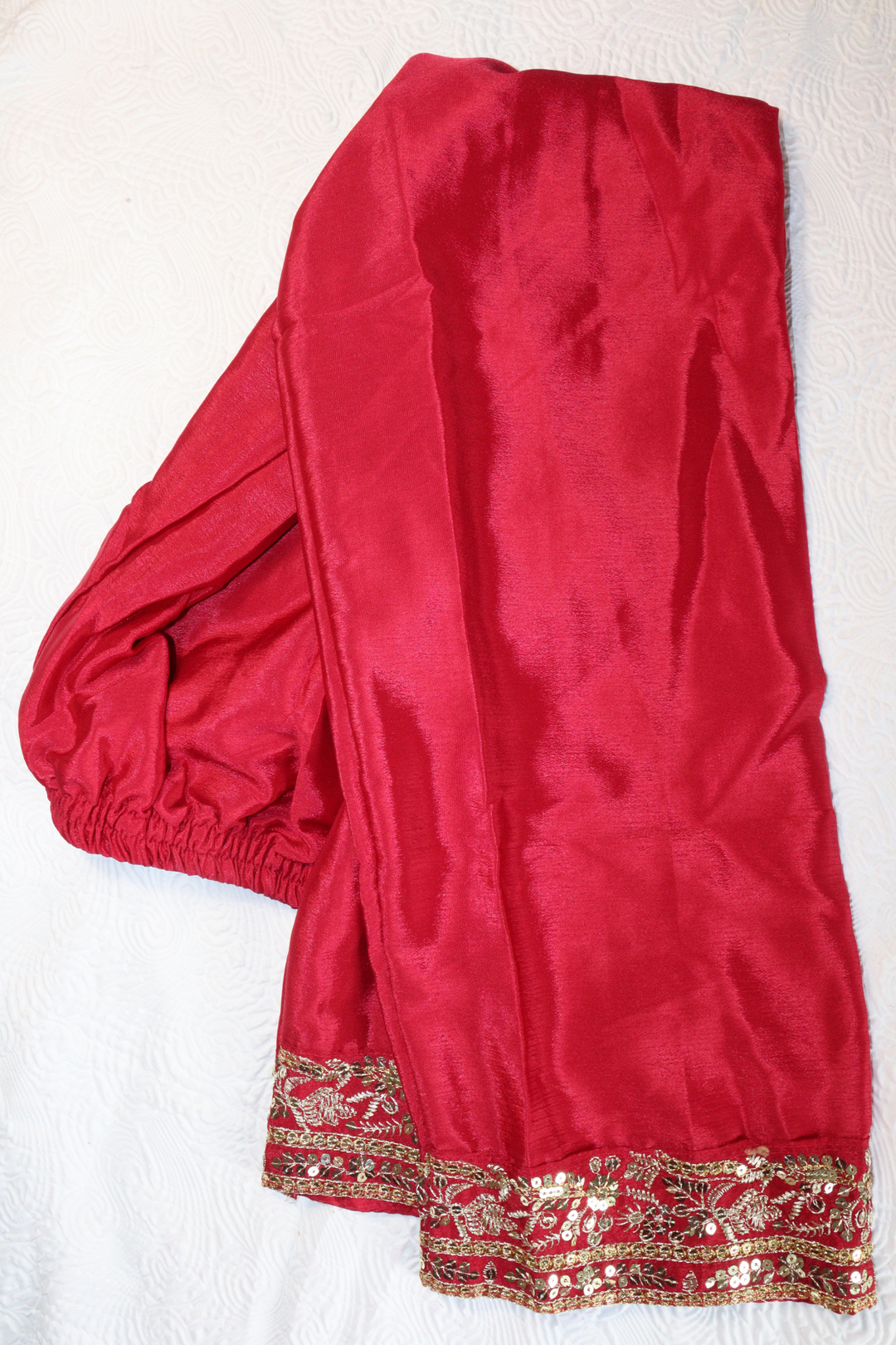 Heavy Chinon Silk &nbsp;With Embroidery 5 mm Sequence Work With Rivet Moti [SKU:103972]
