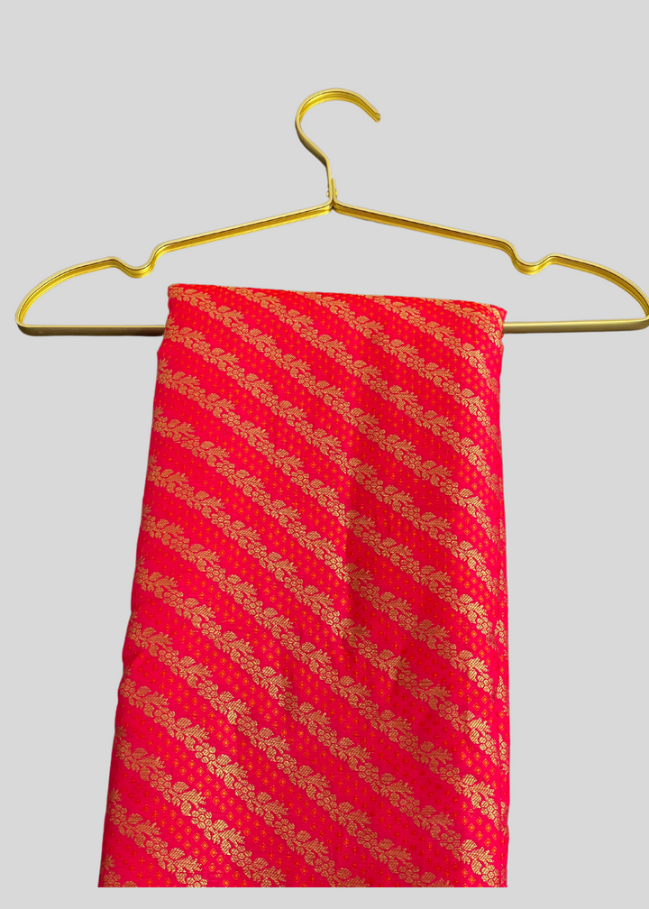 Red color kanchipuram silk saree with zari woven [SKU:S101222]