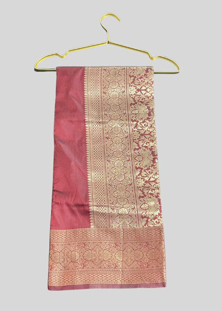 Maroon color soft kanchipuram silk saree with golden zari weaving work [SKU:S1001161]
