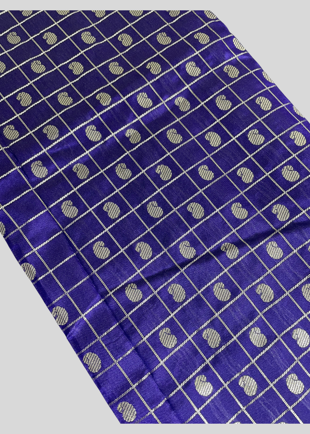 Purple banarasi silk saree with zari weaving work [SKU:S100491]