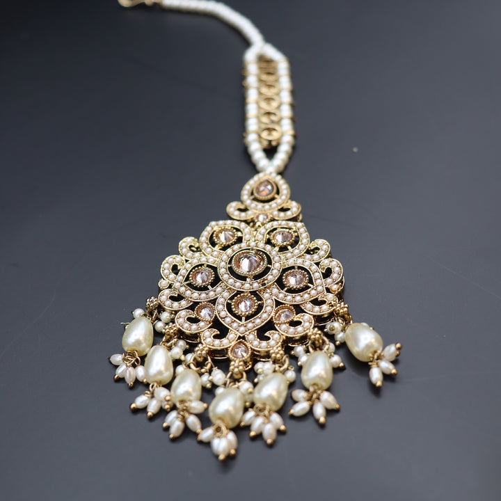 Premium Reversed AD Full Neckless Set With Jhoomar