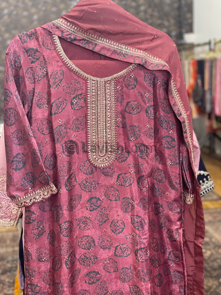 Wine Red Chinon Digital Printed Salwar Suit [sku D100233]