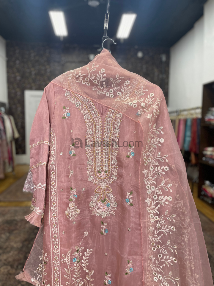 Pink Premium Heavy Organza Salwar Suit [SKU D105233]